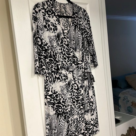 Peter Nygard Dresses & Skirts - Petite L - Peter Nygard Animal Print Wrap Dress